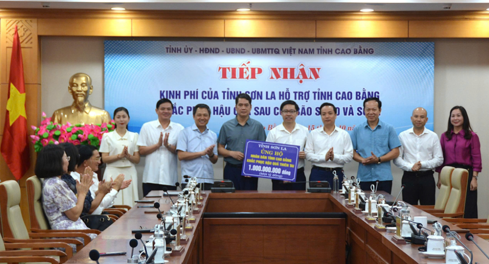 Tỉnh Sơn La và Bộ Công an hỗ trợ 3 tỷ đồng giúp Cao Bằng khắc phục hậu quả thiên tai