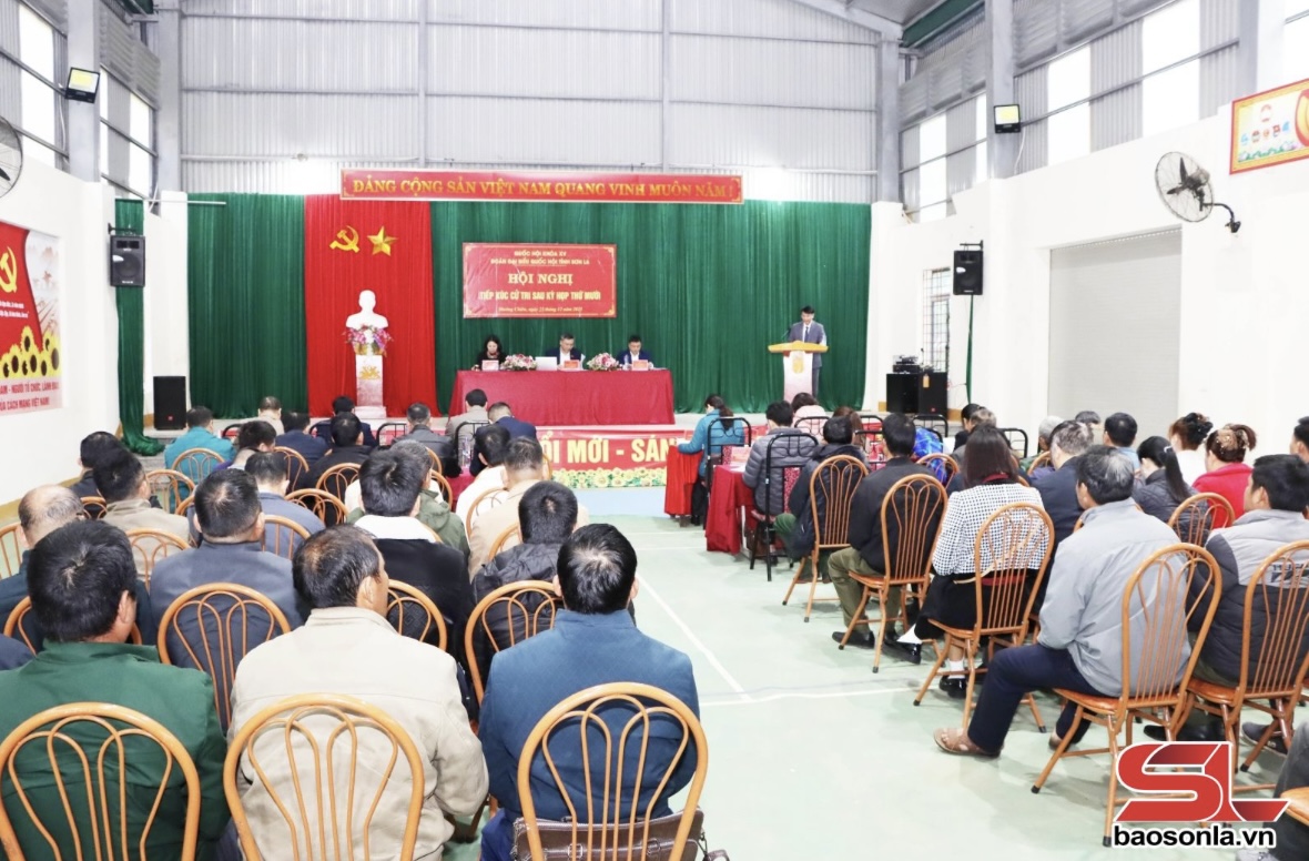 Đoàn đại biểu Quốc hội tỉnh tiếp xúc cử tri tại xã Mường Chiên