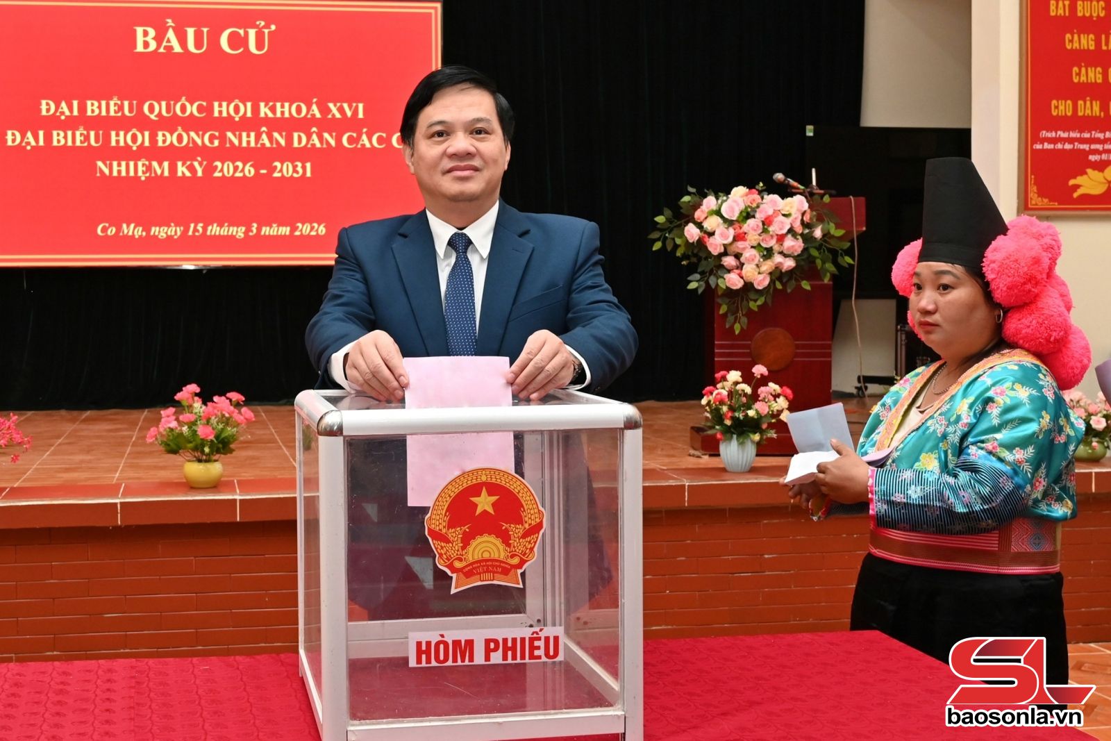 Tưng bừng ngày hội non sông trên vùng cao Co Mạ