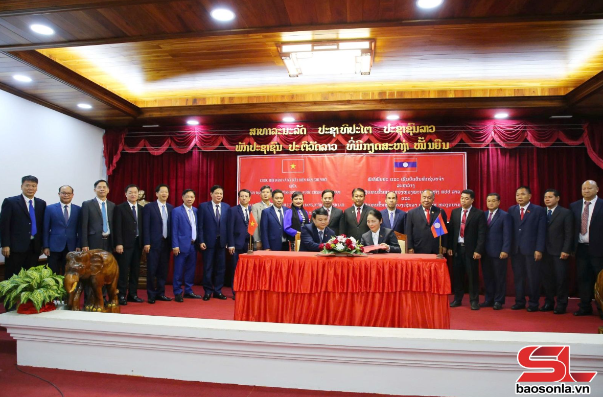 Hội đàm, ký kết Biên bản ghi nhớ giai đoạn 2026 - 2029 giữa tỉnh Sơn La và tỉnh Luông Pha Bang